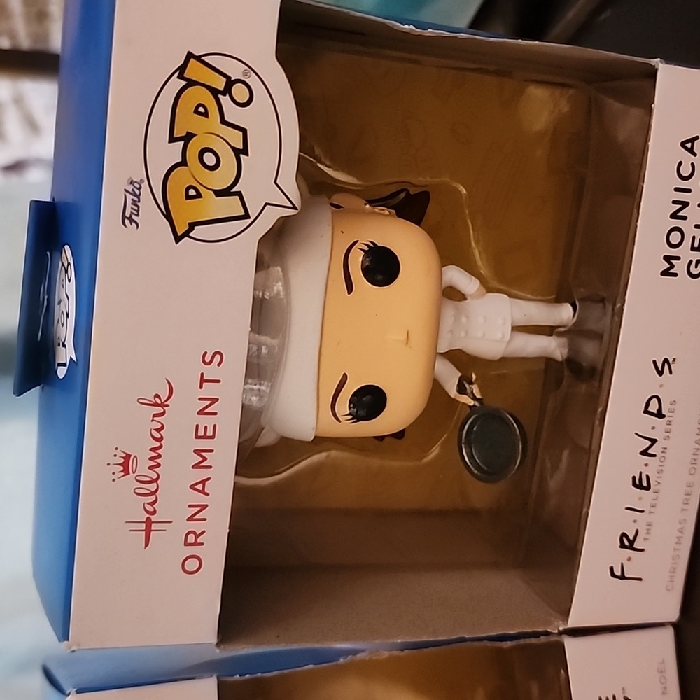 Friends Set 3 Hallmark Pop! Collab Friends Character Ornaments Set Nib - Picture 4 of 6
